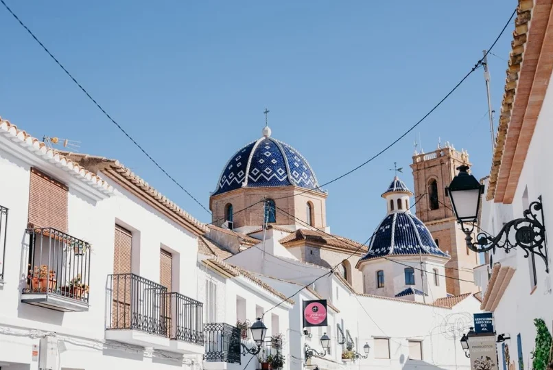 altea uno los mejores pueblos de la comunidad valenciana para hacer escapadas